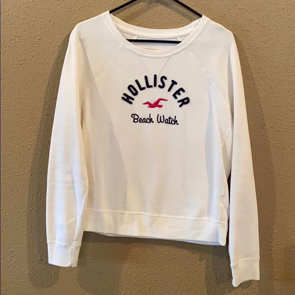 Hollister crew neck sweatshirt